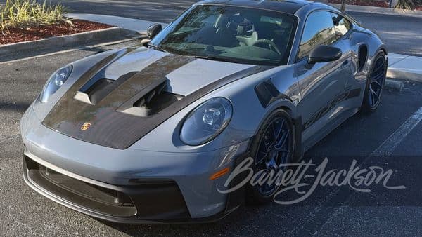 2024 Porsche 911 photo 1