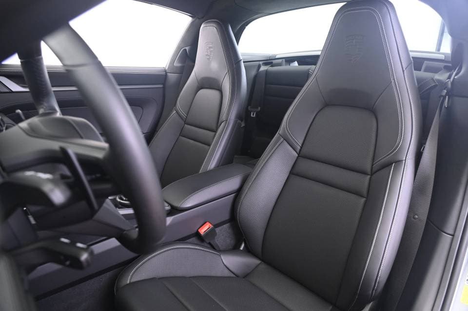 2026 Porsche 911 photo 2