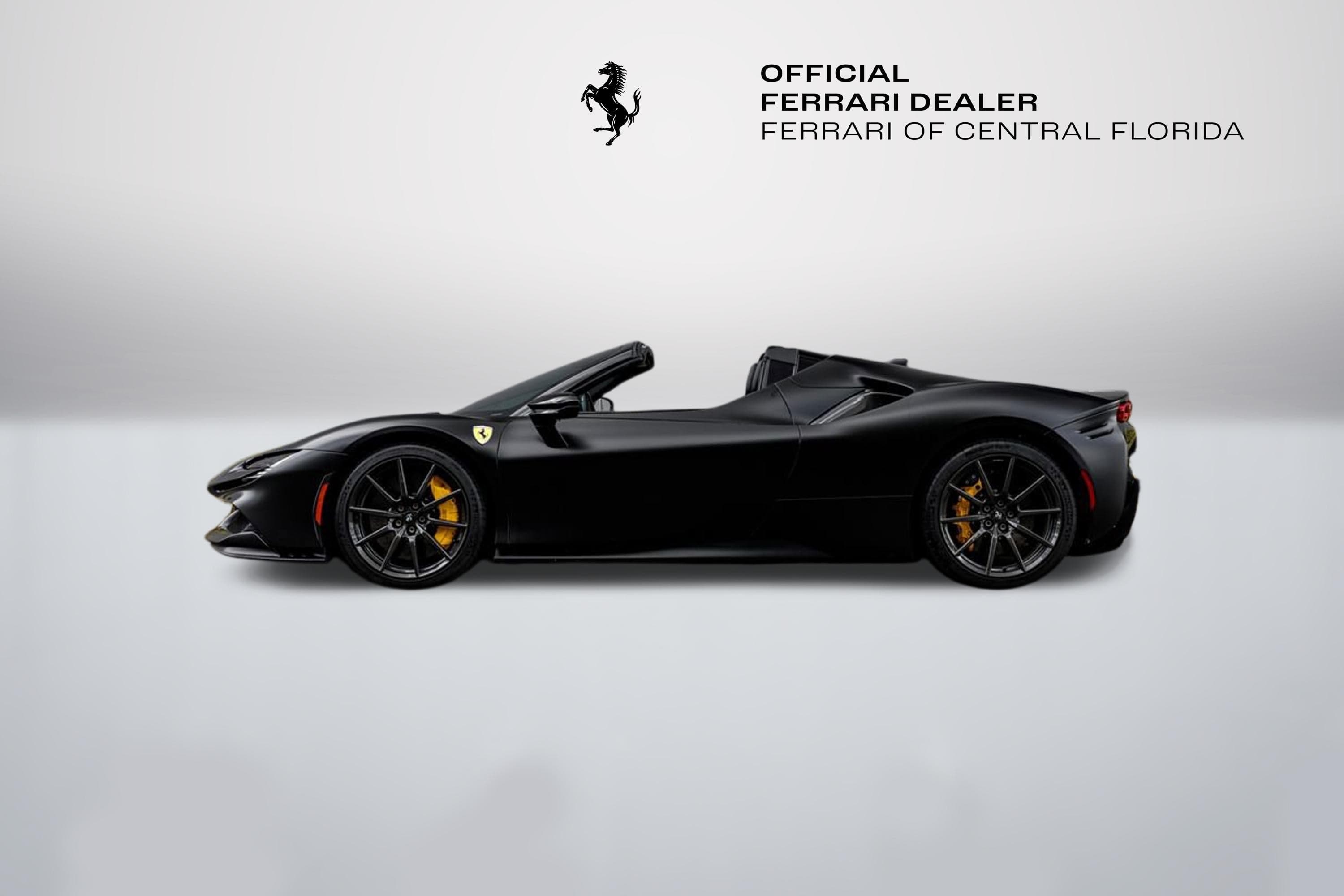 2022 Ferrari SF90 photo 2