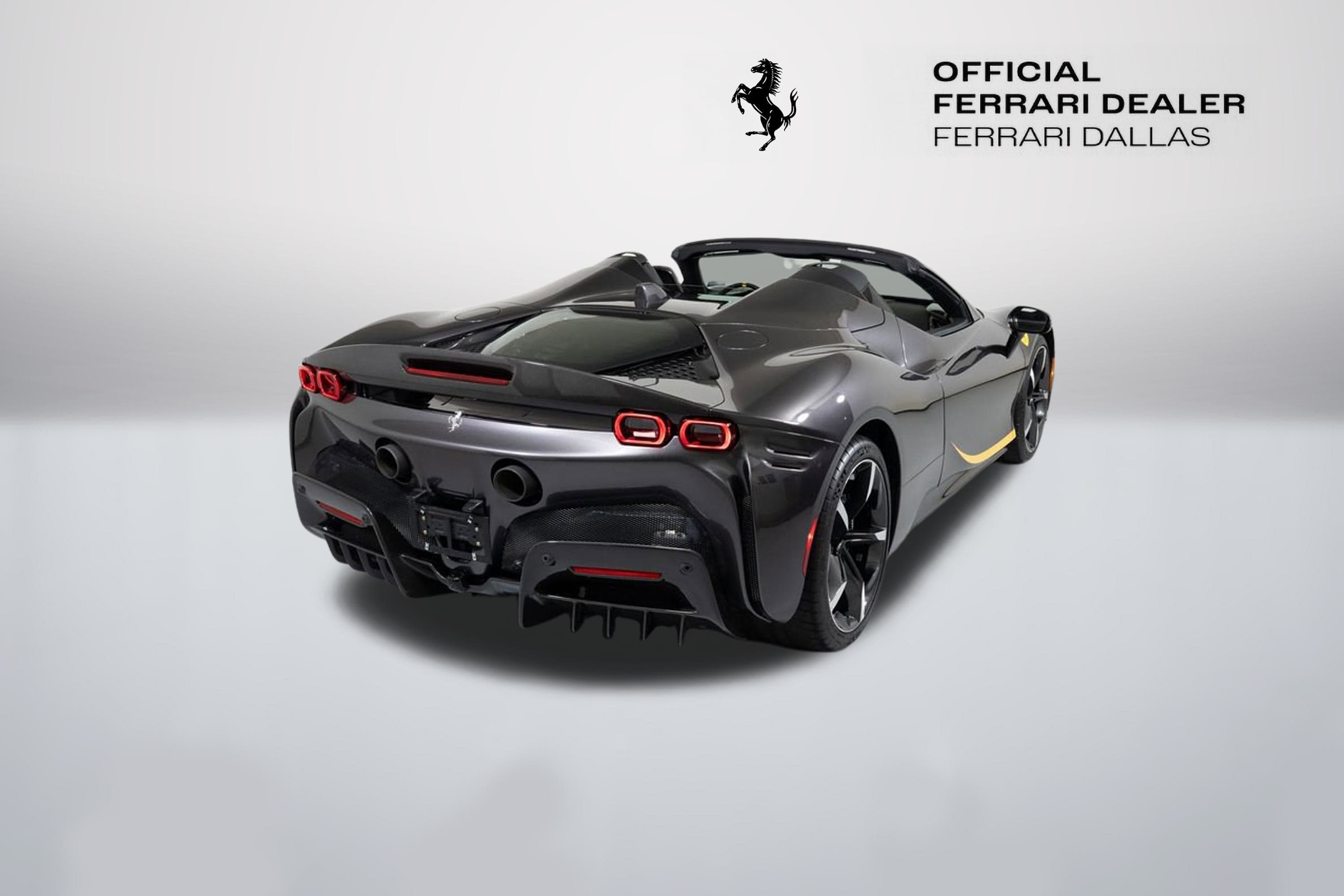 2022 Ferrari SF90 photo 2
