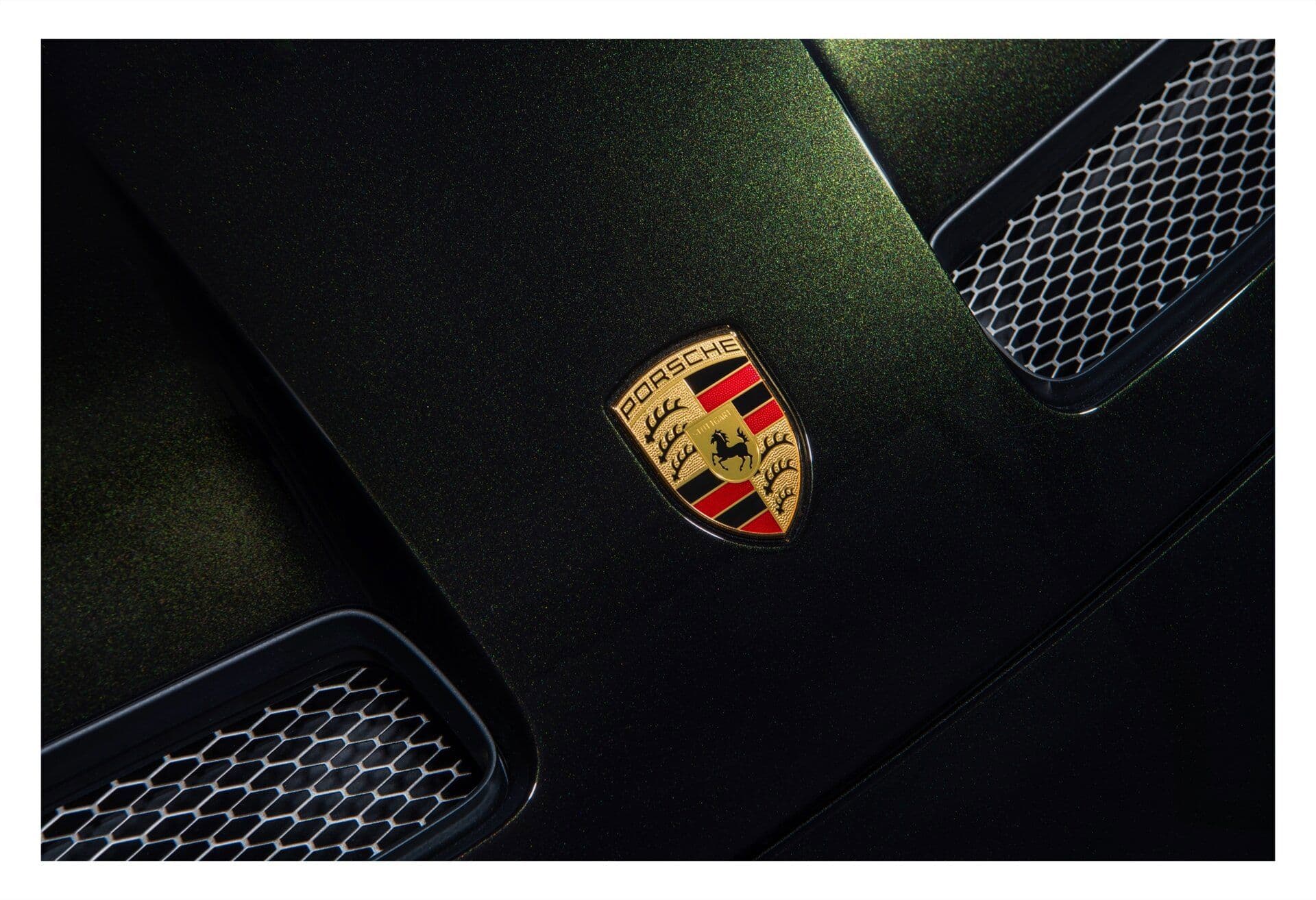 2023 Porsche 911 photo 3