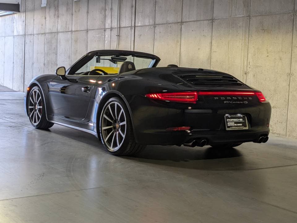 2015 Porsche 911