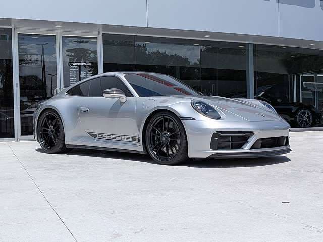 2024 Porsche 911 photo 3