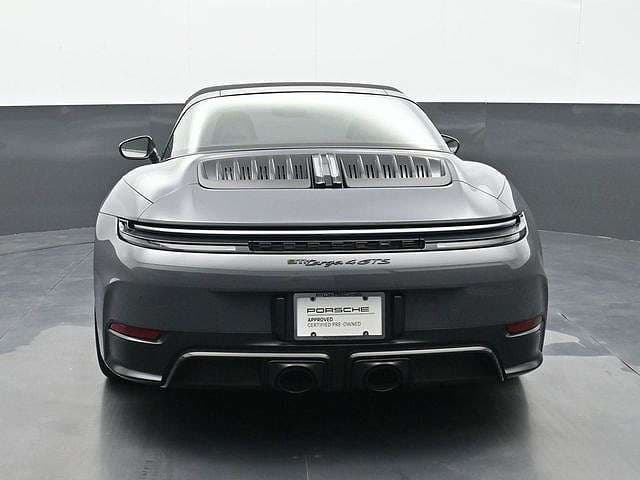 2026 Porsche 911 photo 2