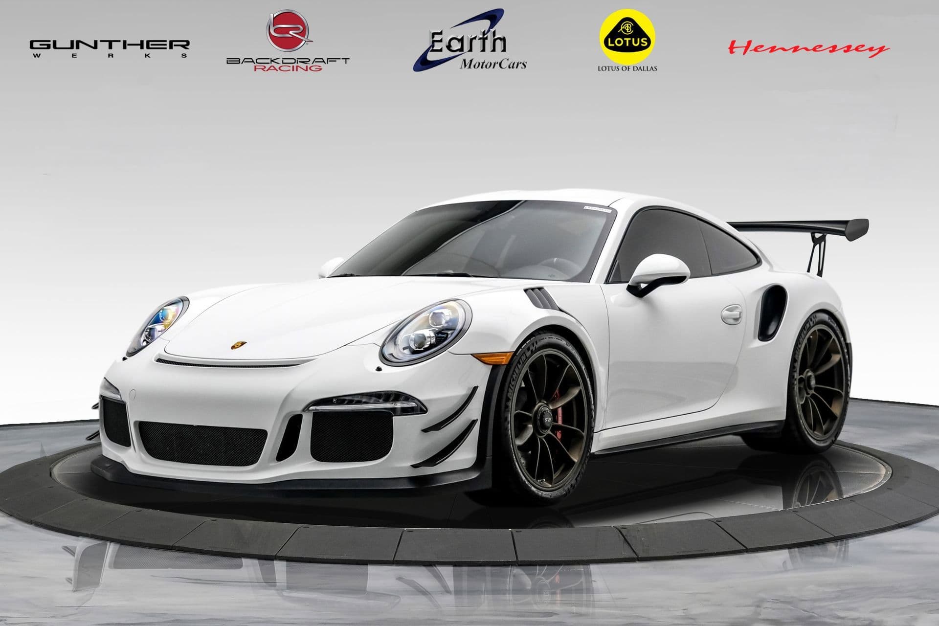 2016 Porsche 911 photo 2