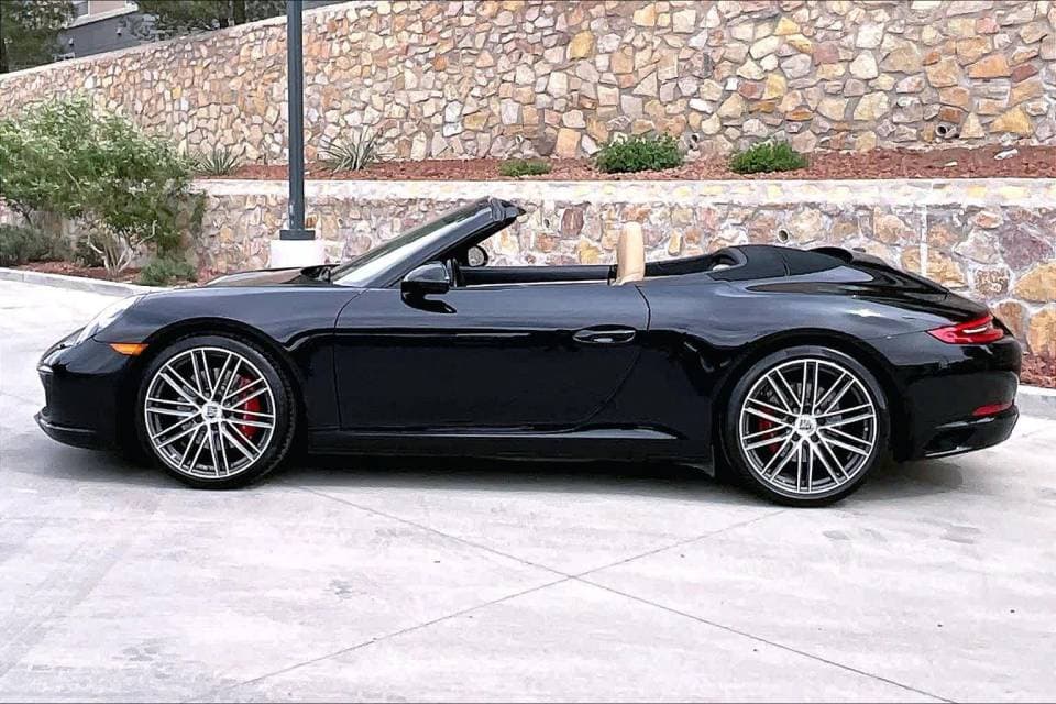 2017 Porsche 911 photo 4