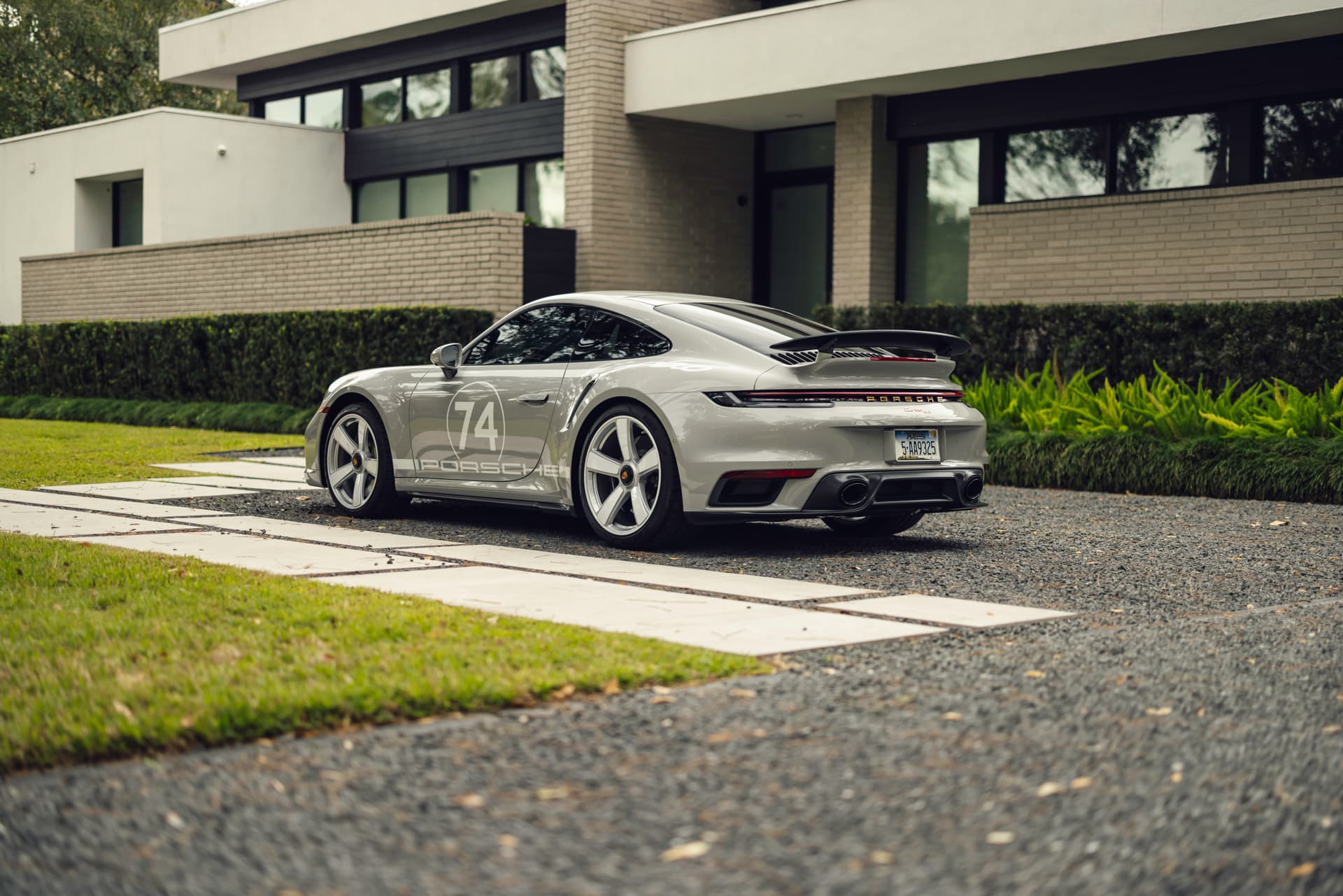 2025 Porsche 911 photo 5