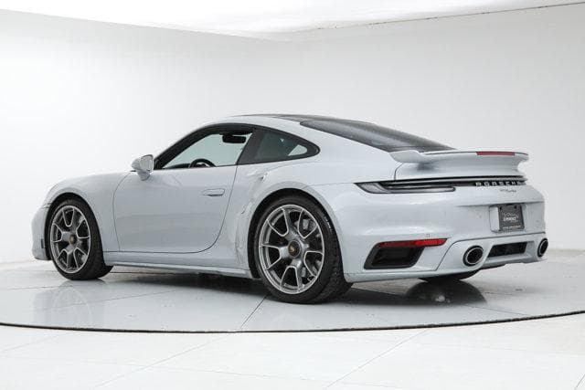 2024 Porsche 911 photo 4