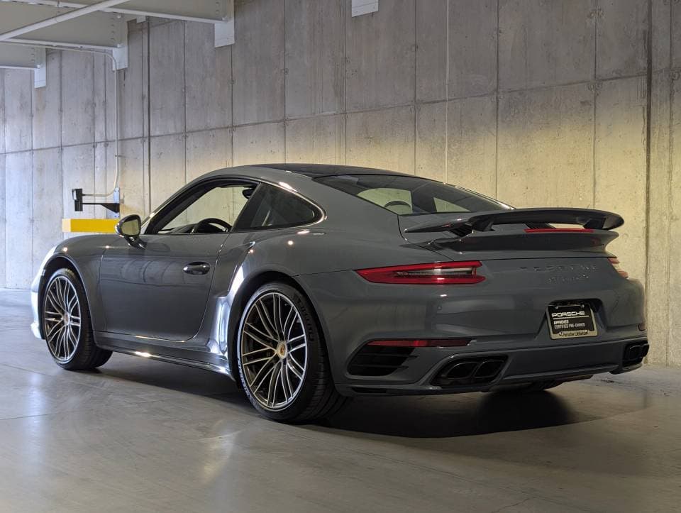 2017 Porsche 911