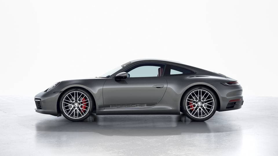 2024 Porsche 911 photo 3