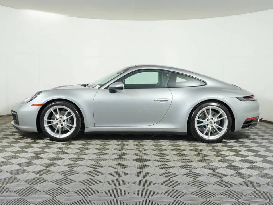 2024 Porsche 911 photo 5