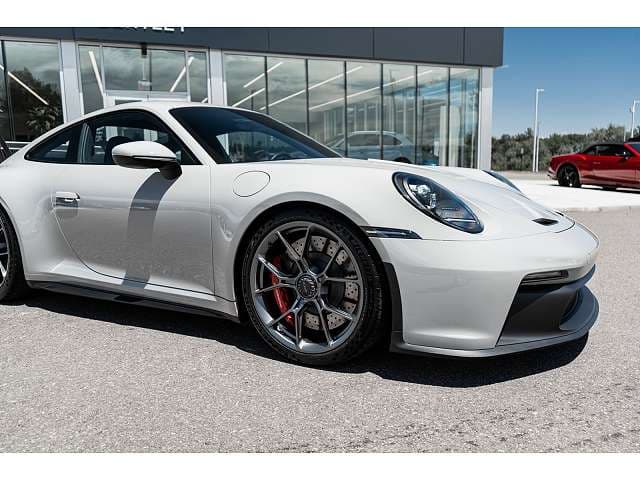 2024 Porsche 911 photo 3