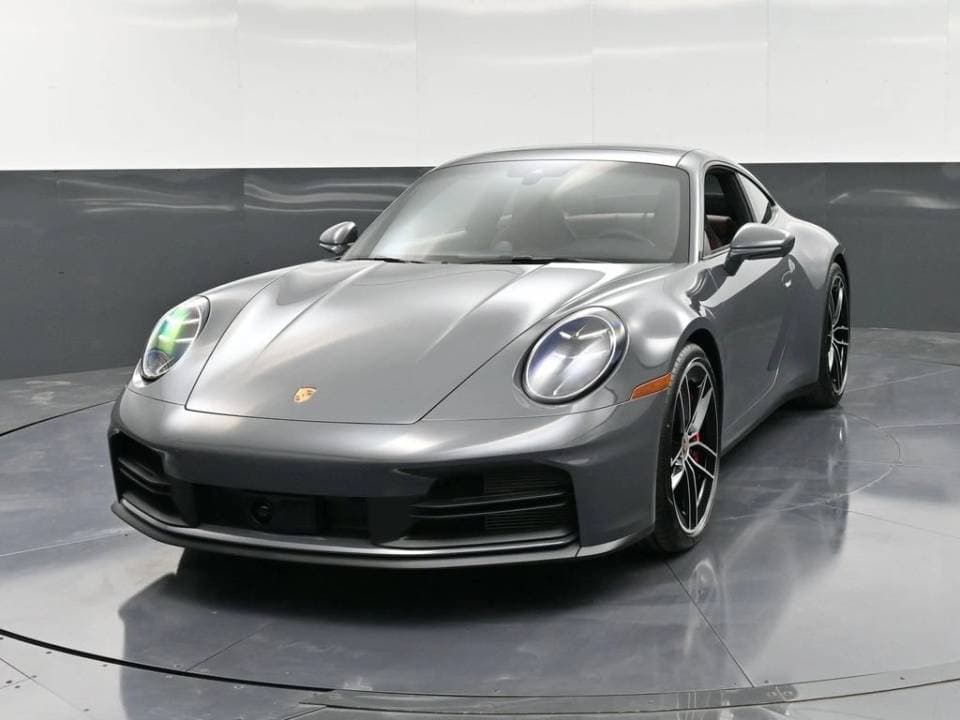 2025 Porsche 911 photo 1