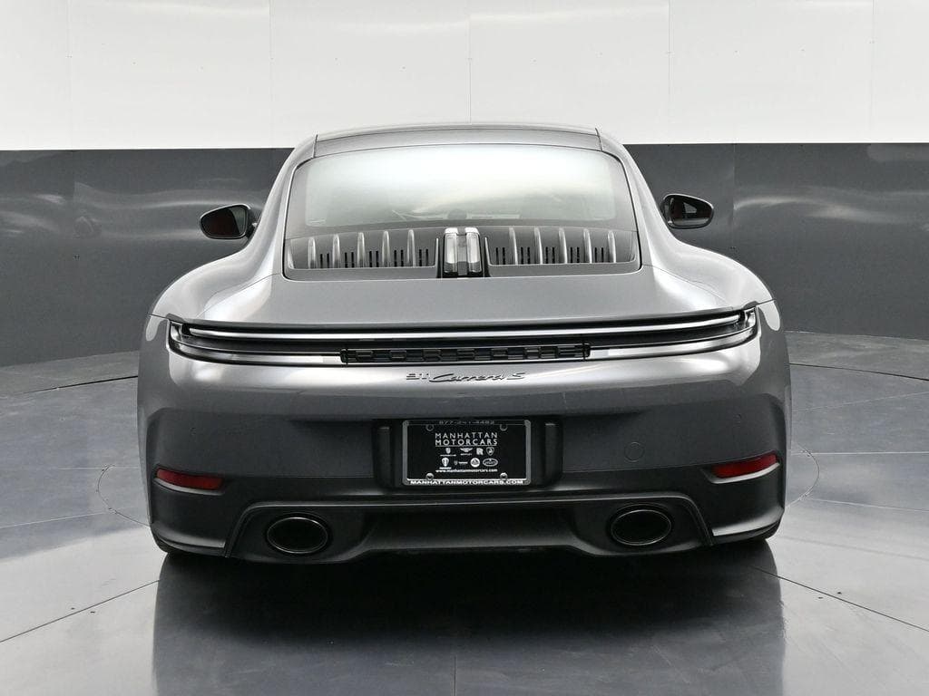 2025 Porsche 911 photo 5