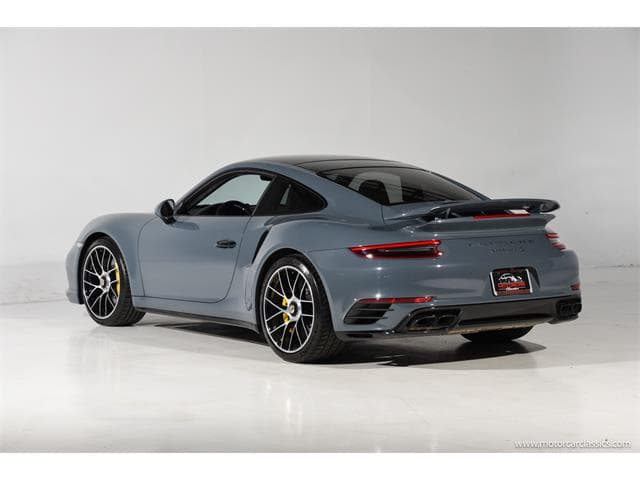 2018 Porsche 911 photo 5
