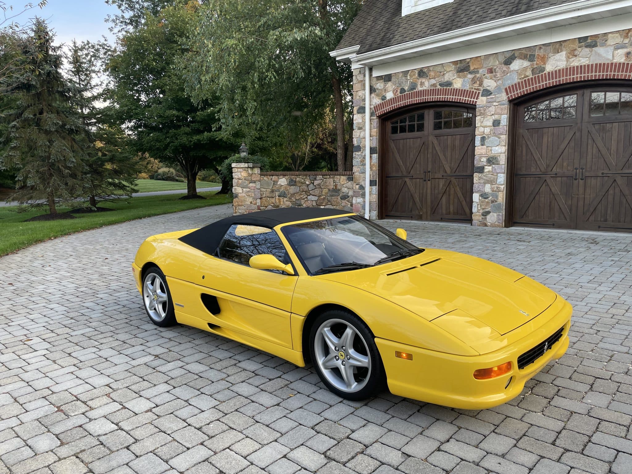 1997 Ferrari F355 photo 4