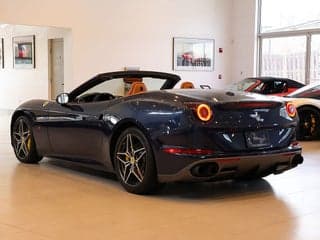 2017 Ferrari California photo 3