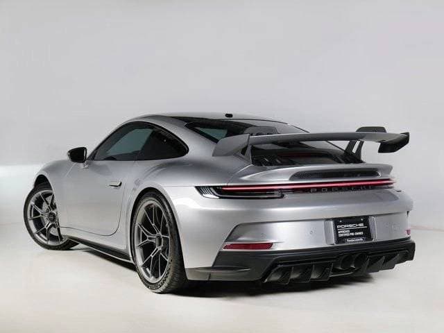 2022 Porsche 911 photo 2