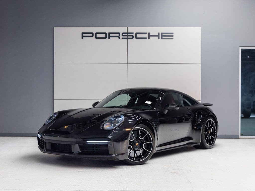 2023 Porsche 911 photo 2