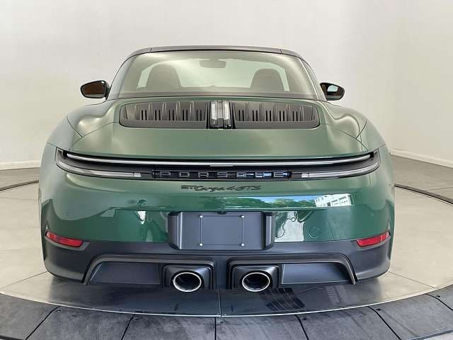 2026 Porsche 911 photo 2