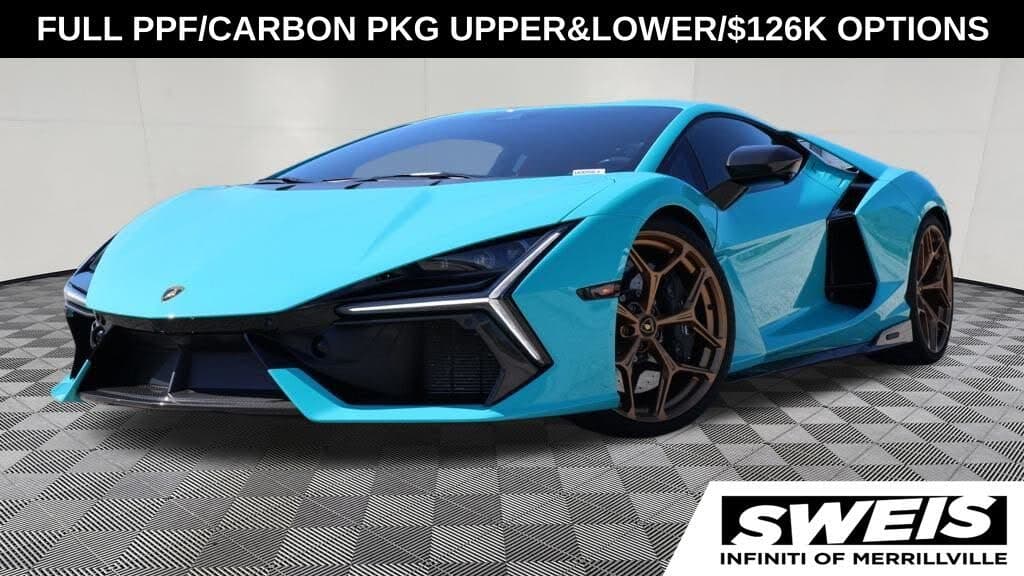 2024 Lamborghini Revuelto photo 1