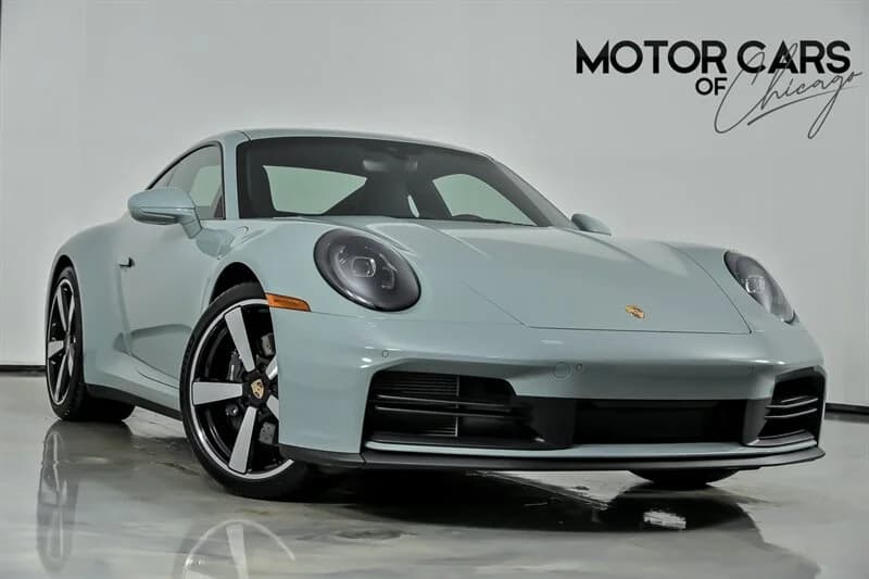 2026 Porsche 911 photo 2