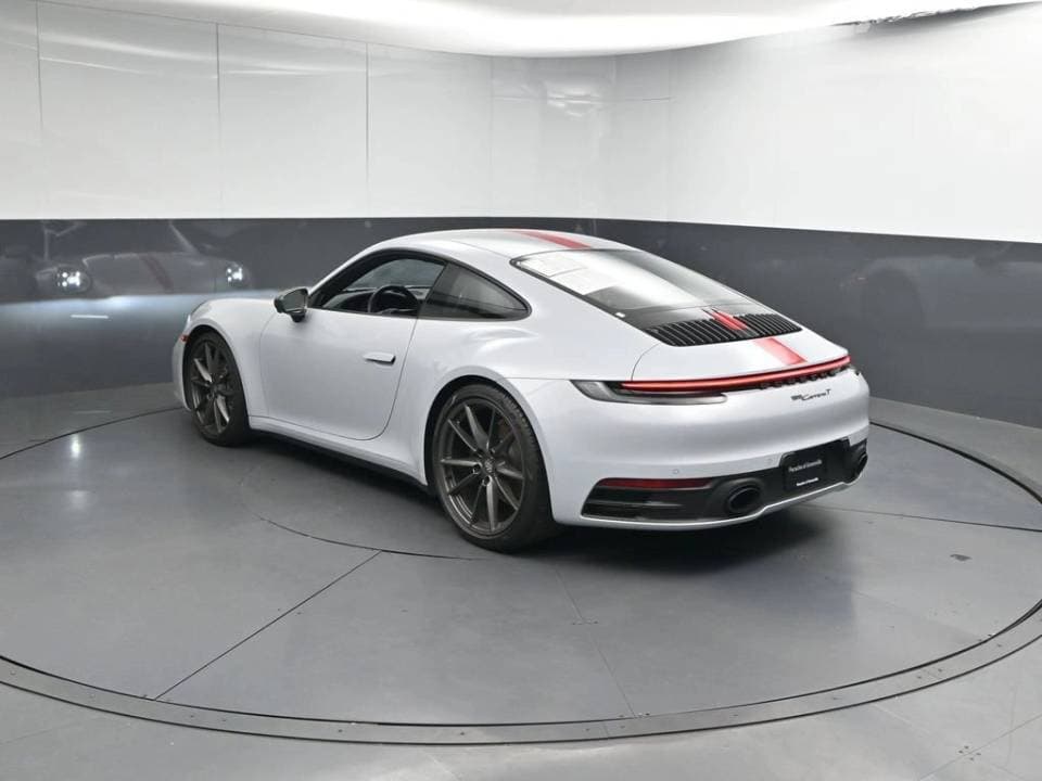 2024 Porsche 911 photo 5