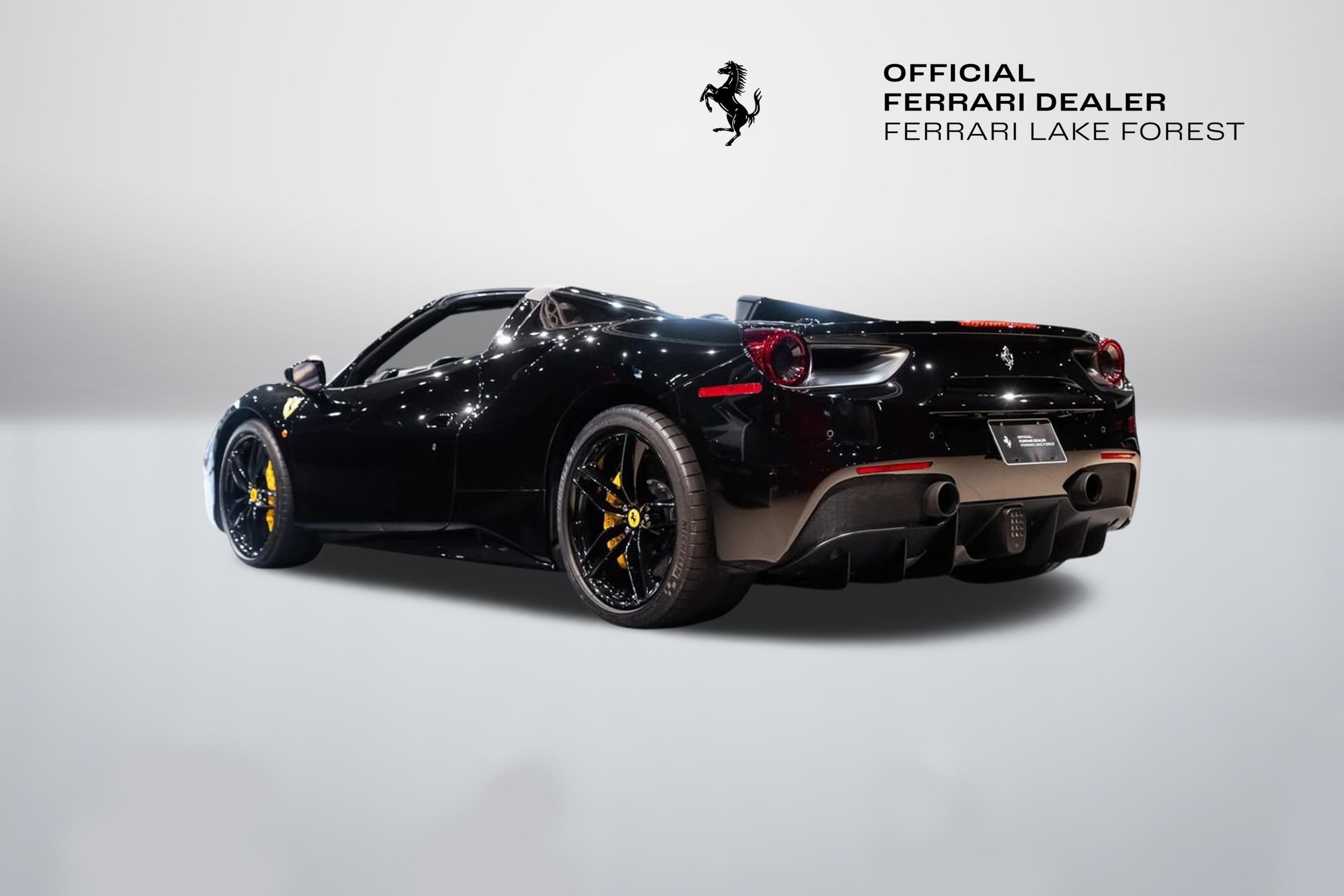 2016 Ferrari 488 photo 2