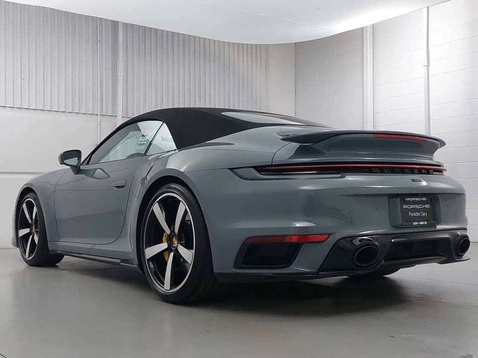2024 Porsche 911 photo 4