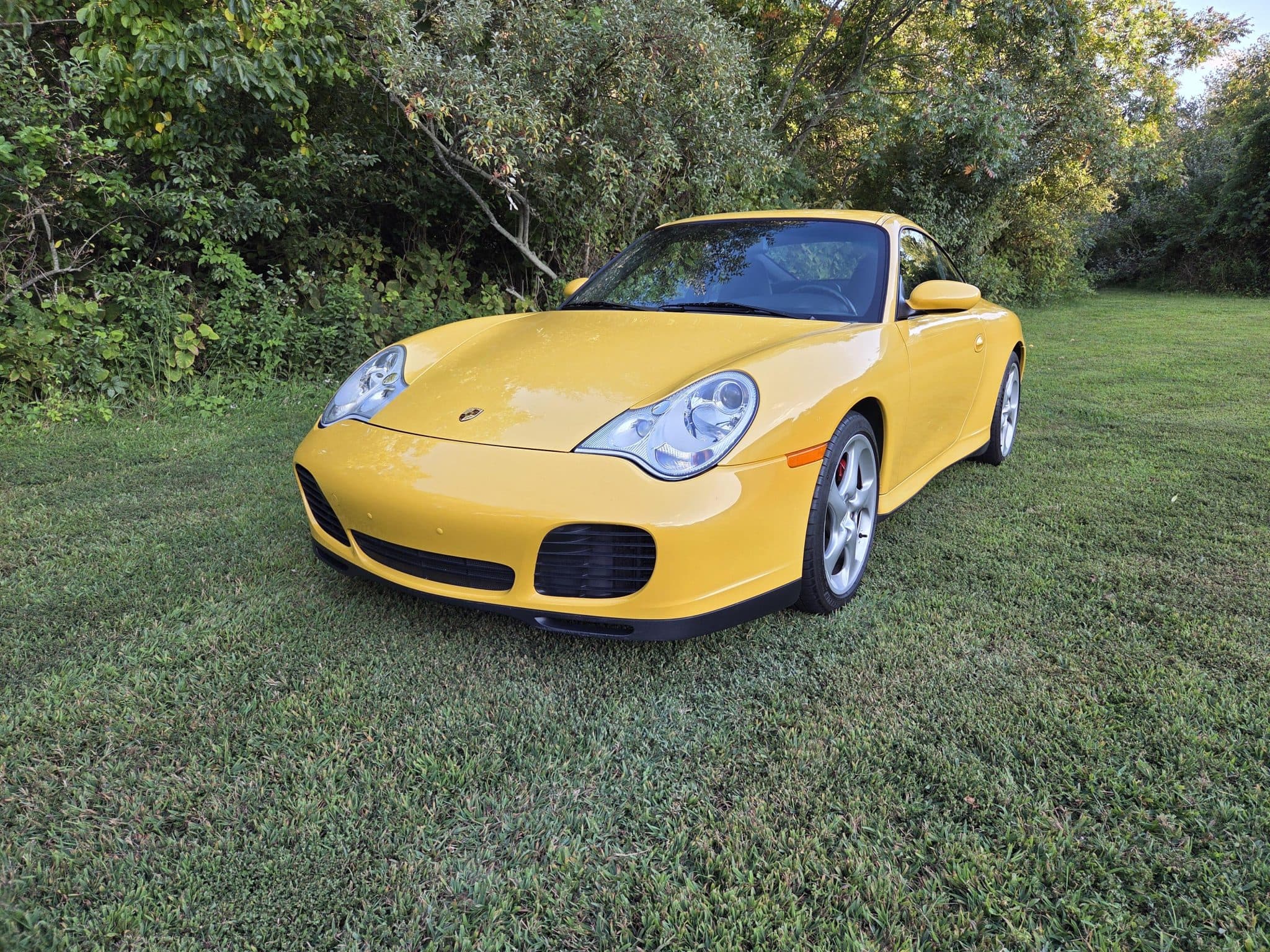 2003 Porsche 911 photo 2