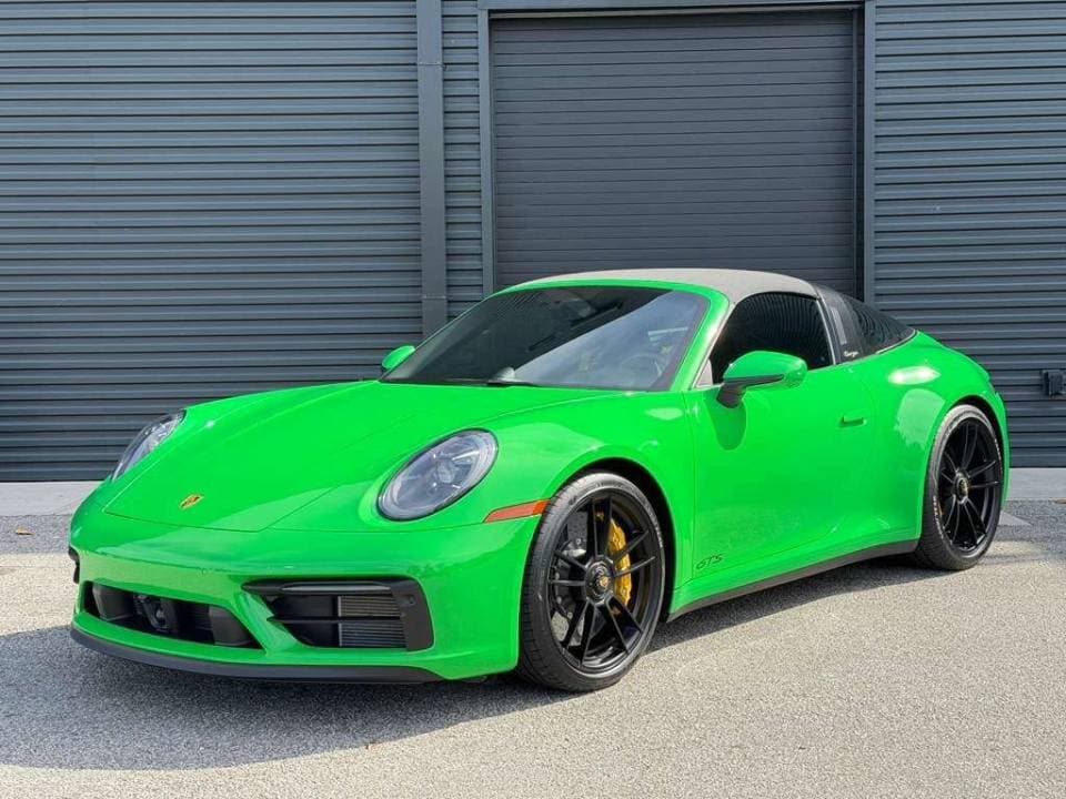 2023 Porsche 911 photo 4
