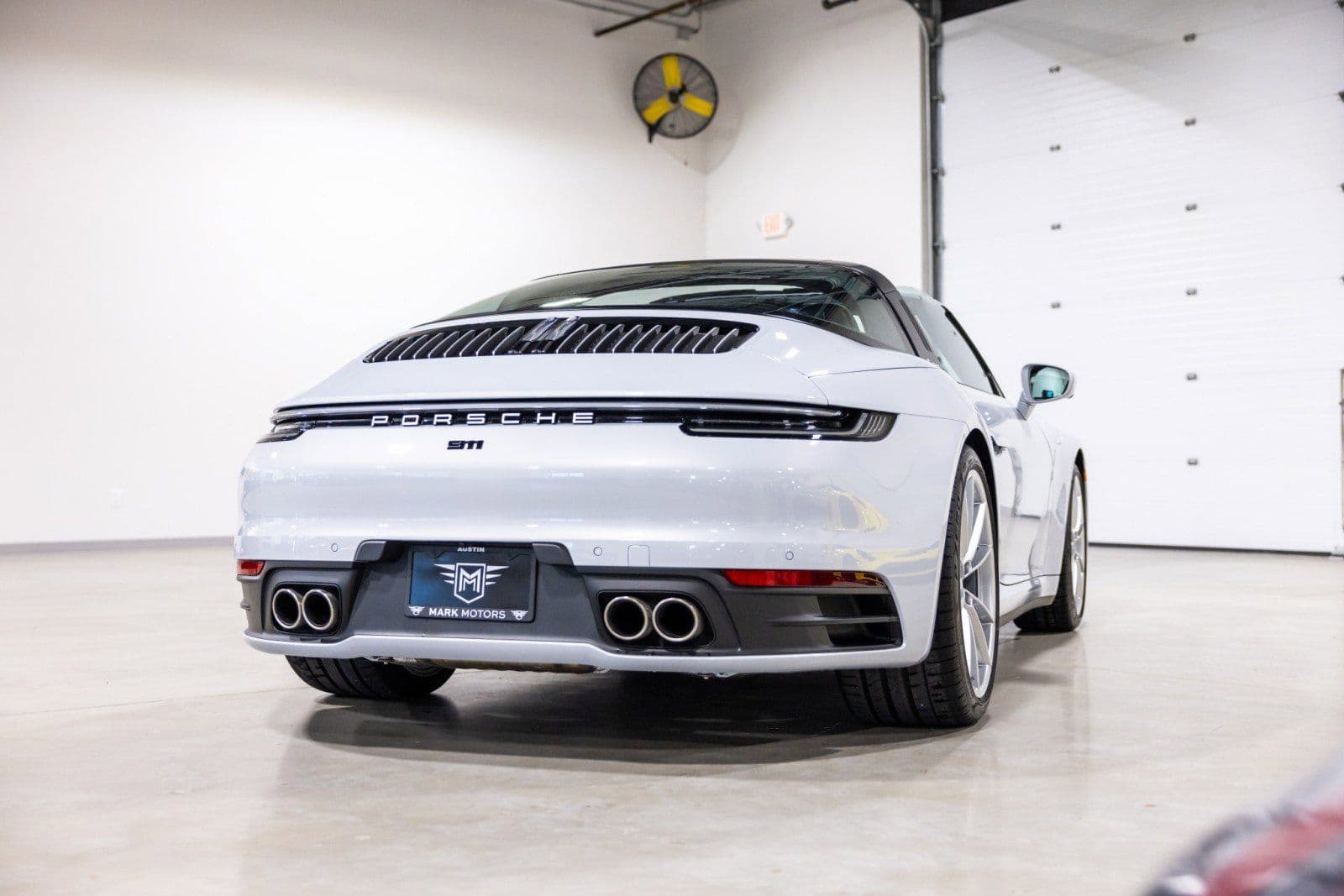 2024 Porsche 911 photo 5
