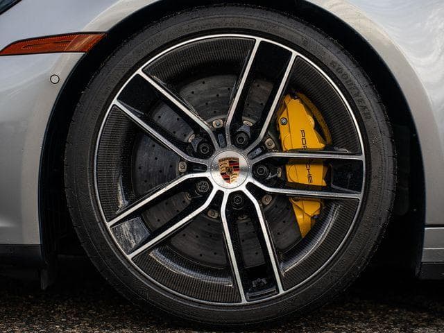 2025 Porsche 911 photo 4