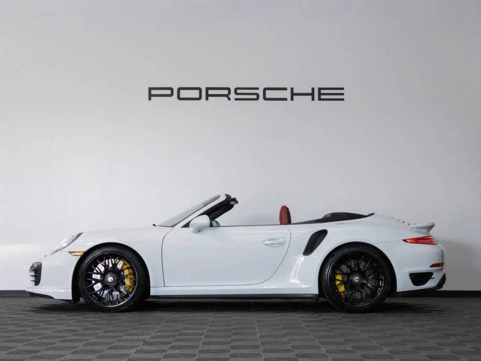 2014 Porsche 911 photo 2