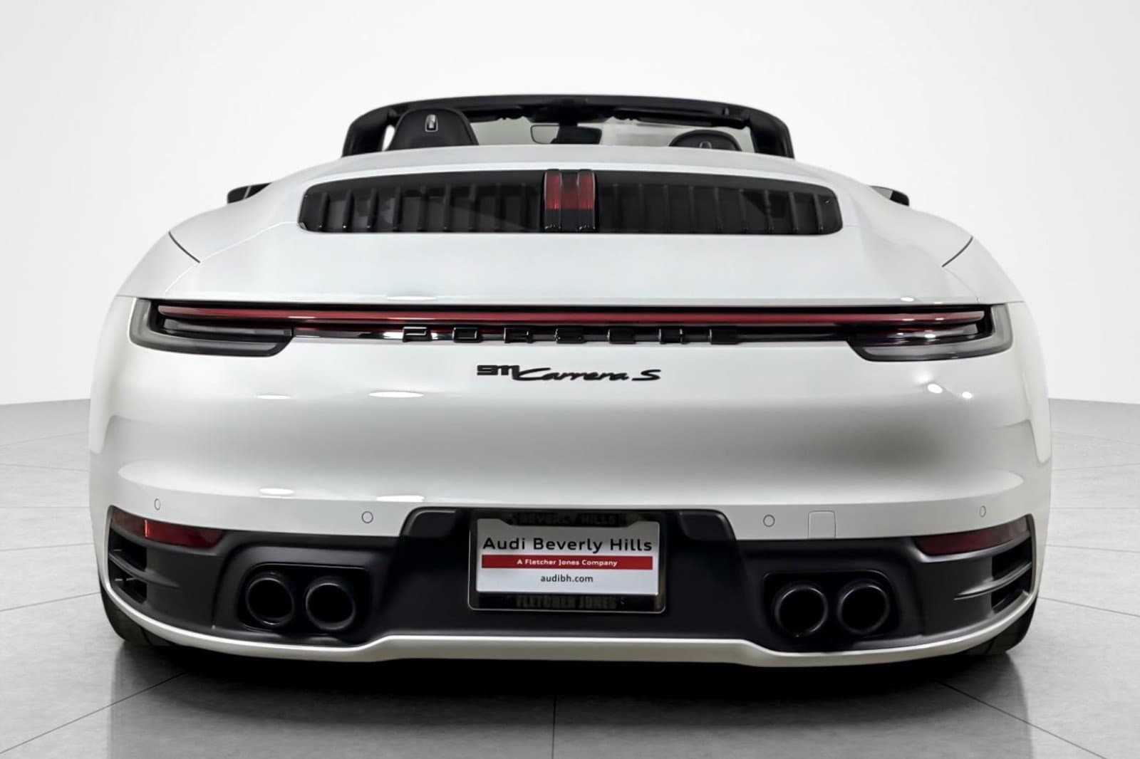 2024 Porsche 911 photo 4