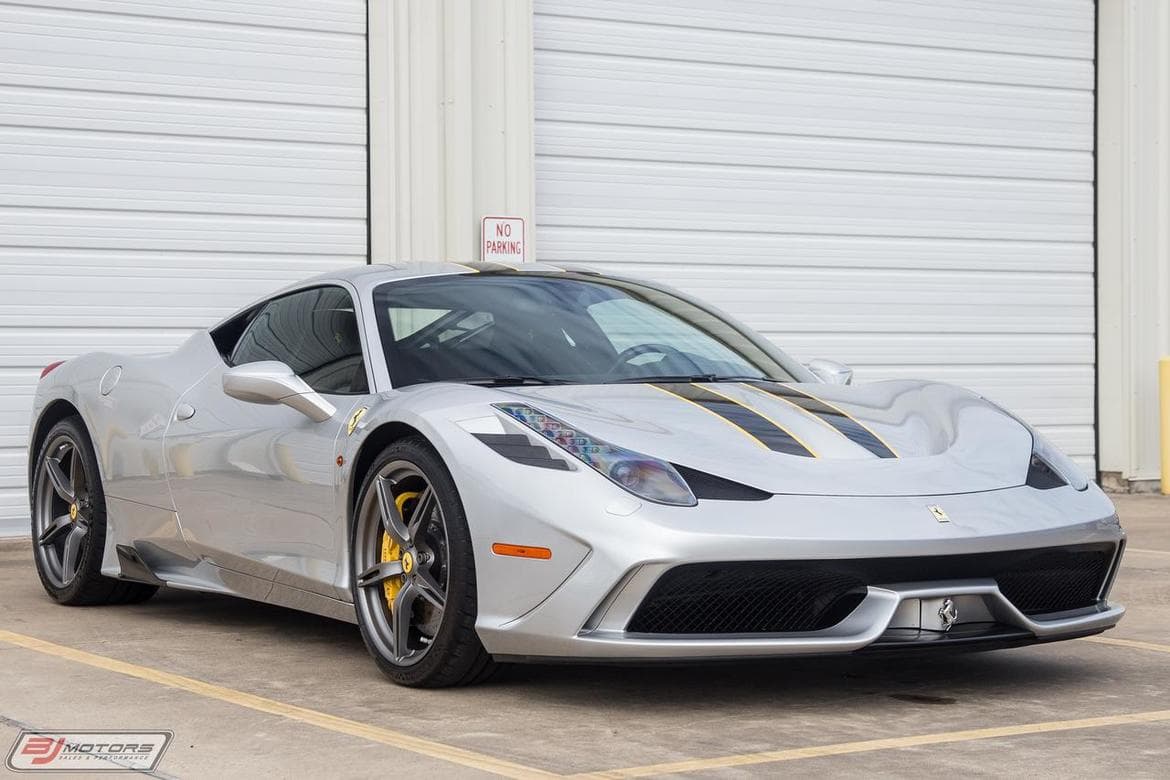 2014 Ferrari 458 photo 2