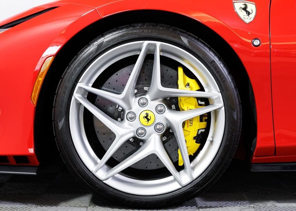 2021 Ferrari F8 photo 5