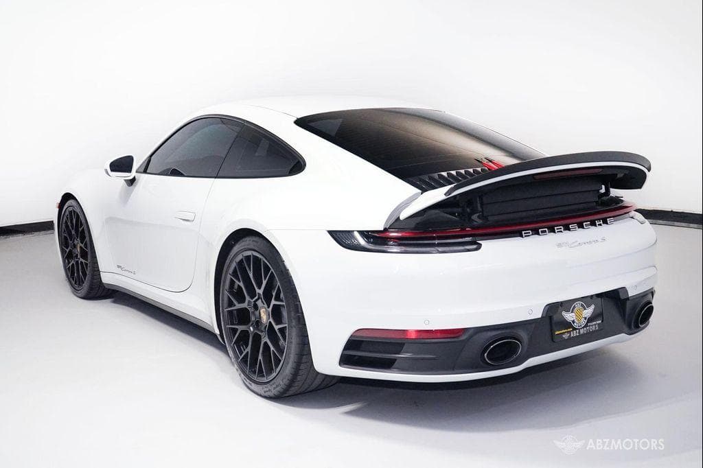 2022 Porsche 911 photo 5