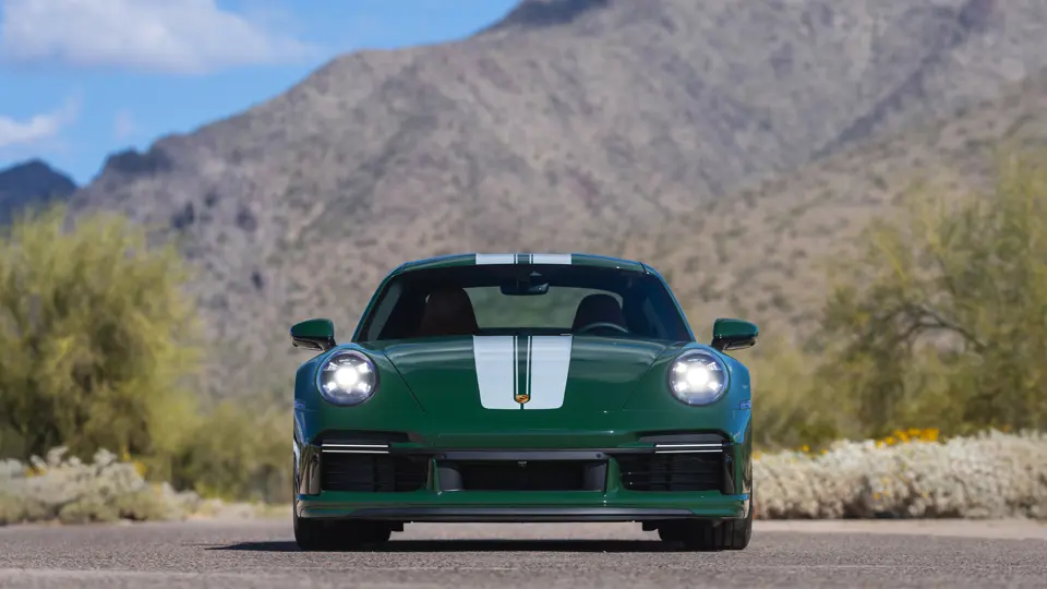 2023 Porsche 911 photo 5