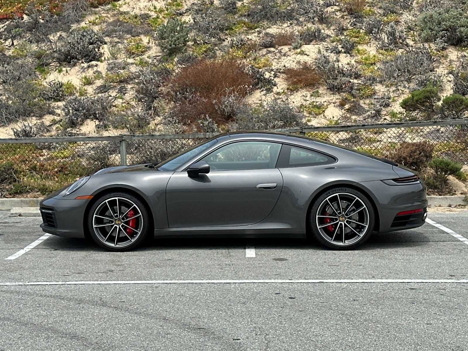 2021 Porsche 911 photo 3