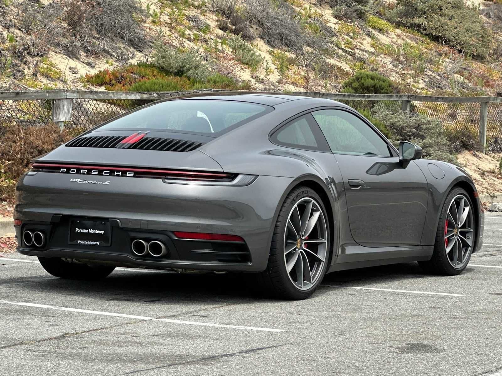 2021 Porsche 911 photo 5