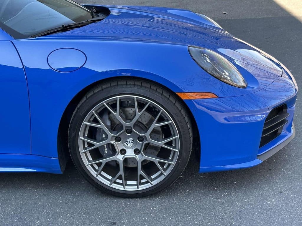 2026 Porsche 911 photo 3