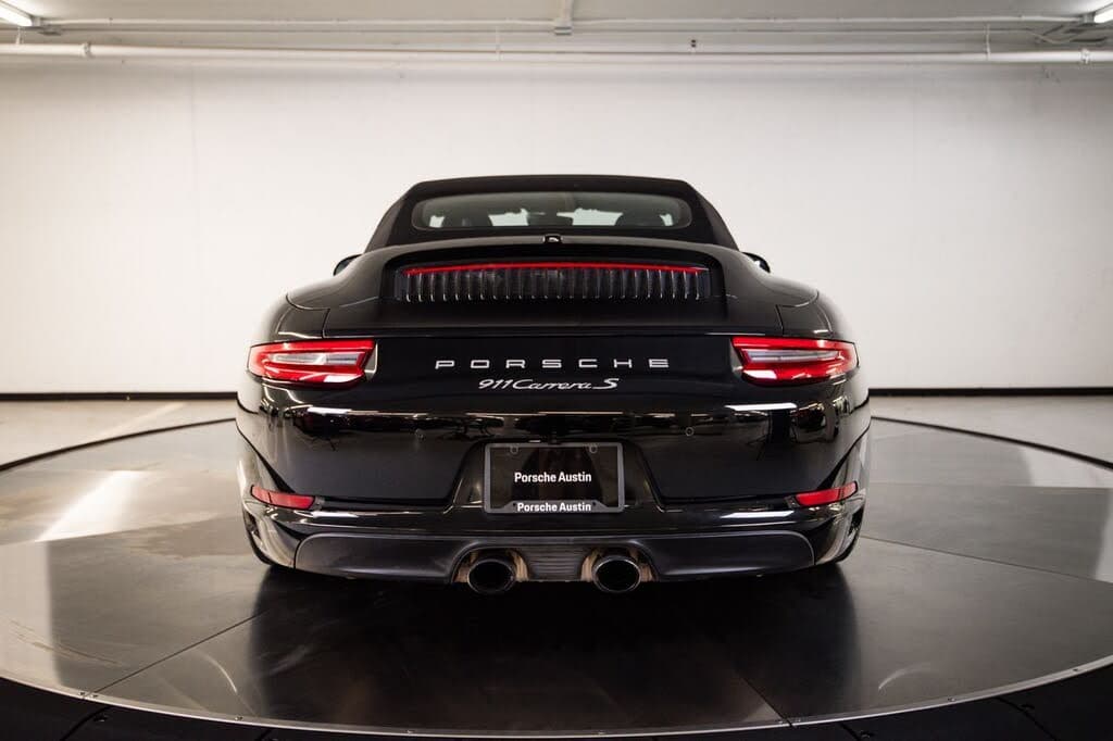 2017 Porsche 911