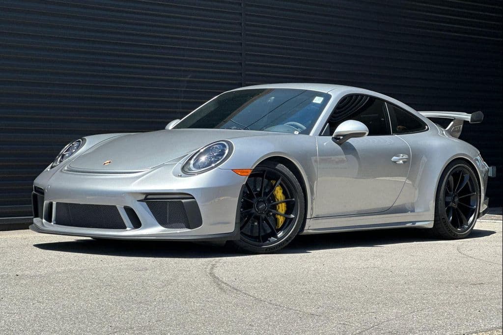 2018 Porsche 911 photo 2