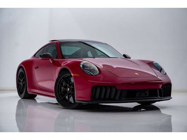 2025 Porsche 911 photo 3
