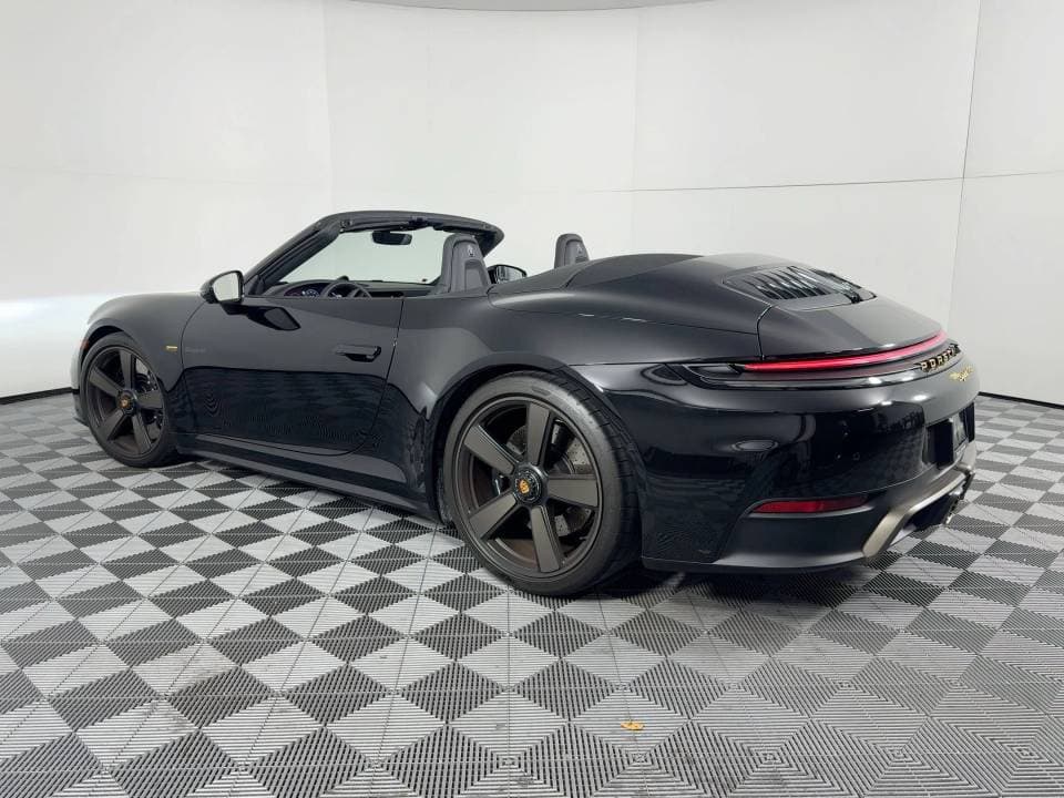 2026 Porsche 911 photo 1