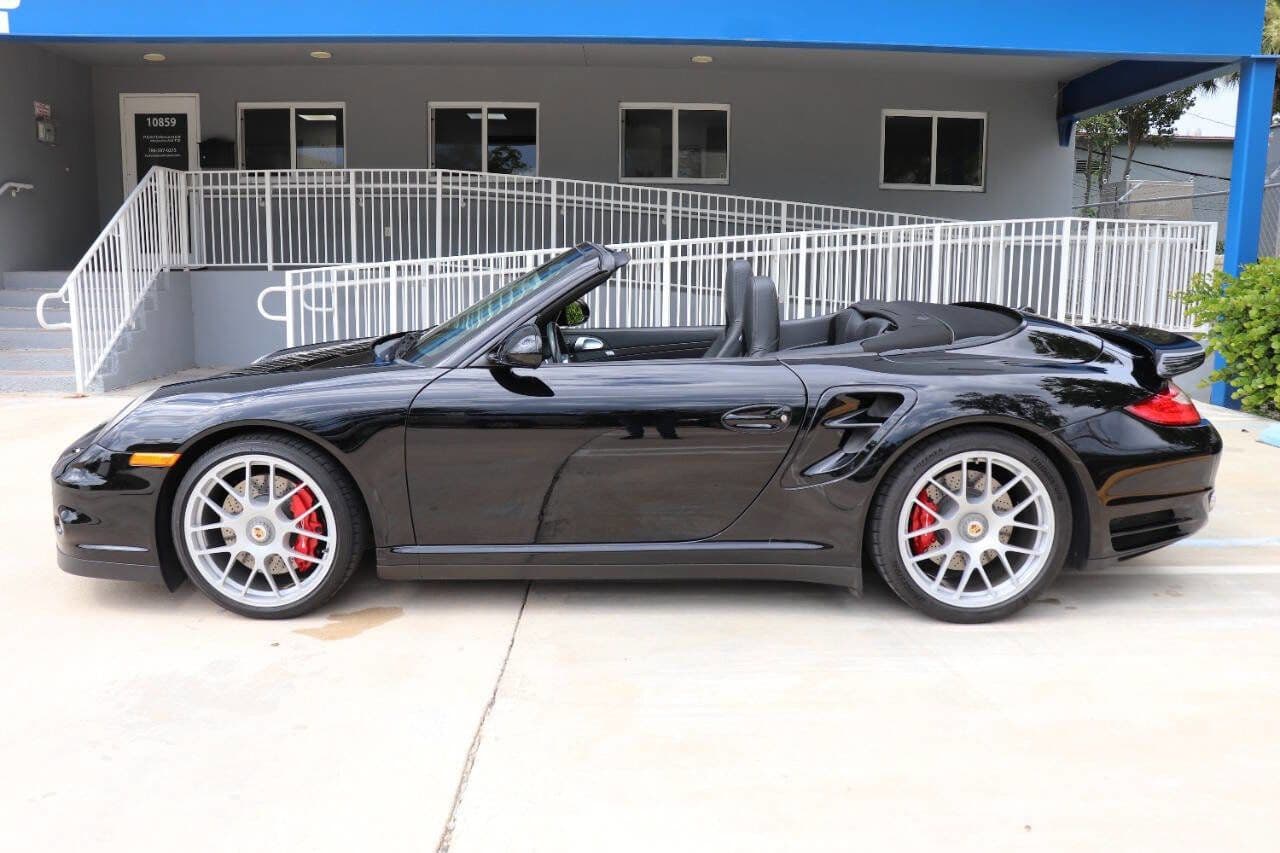 2010 Porsche 911 photo 3