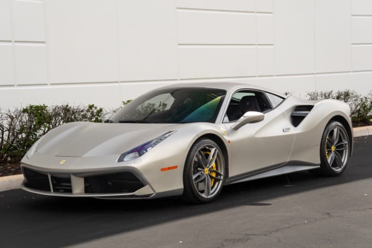 2016 Ferrari 488