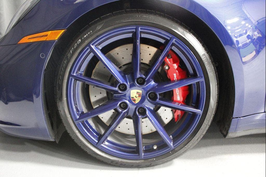 2024 Porsche 911 photo 1