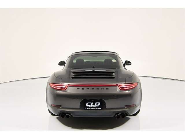 2014 Porsche 911 photo 2